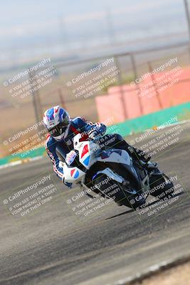 media/Oct-15-2022-TrackXperience (Sat) [[8f70b8b0be]]/Group 2/session 3 turn 4/